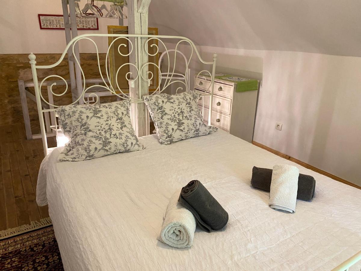 Residence Les Trois Jardins Avec Wifi Et Parking Gratuit Sarlat Esterno foto