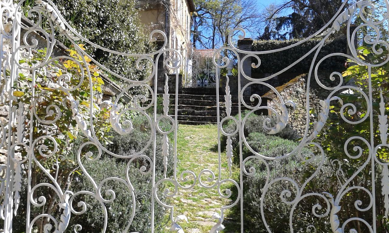 Residence Les Trois Jardins Avec Wifi Et Parking Gratuit Sarlat Esterno foto